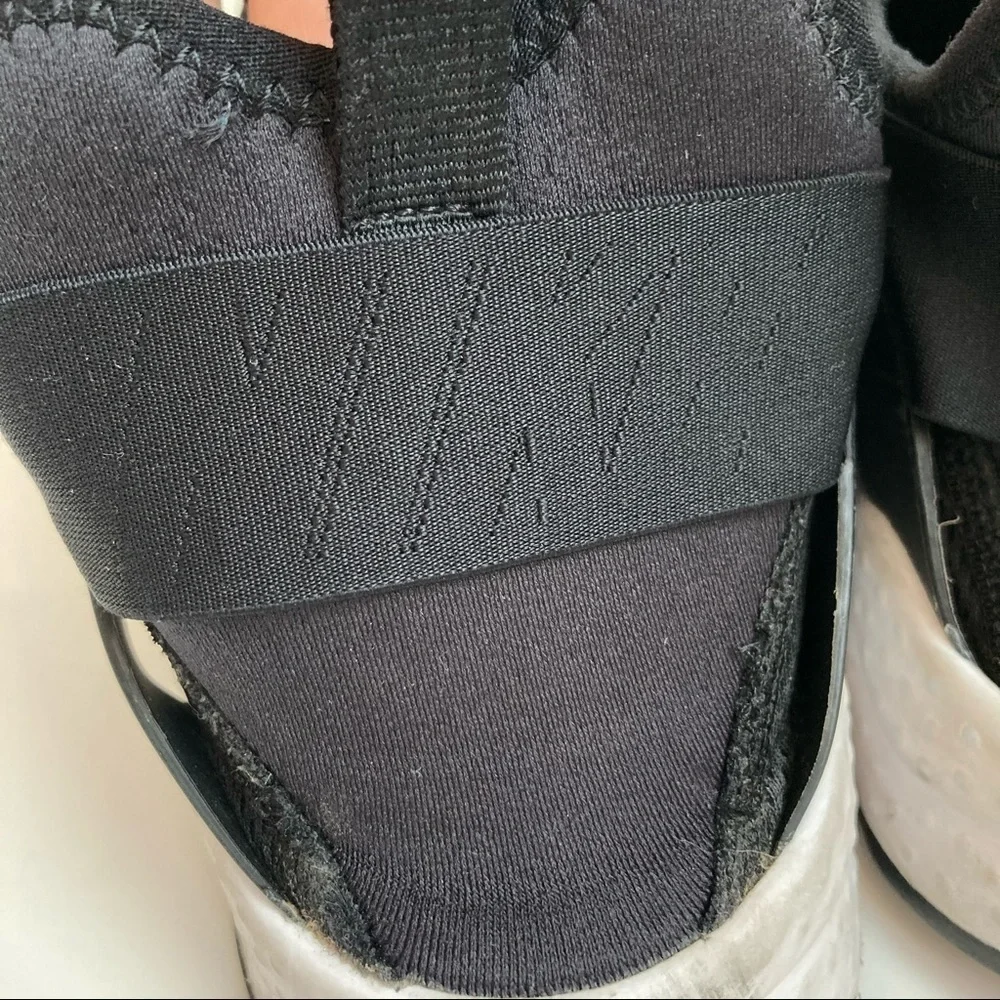 Nike Air Huarache Black Running Shoes Sz 10.5 RN 89151-008